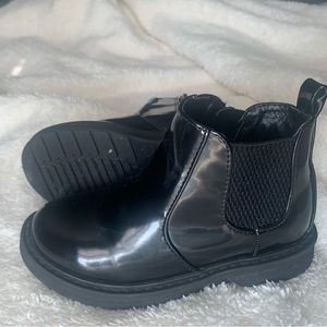 girls boots size 11